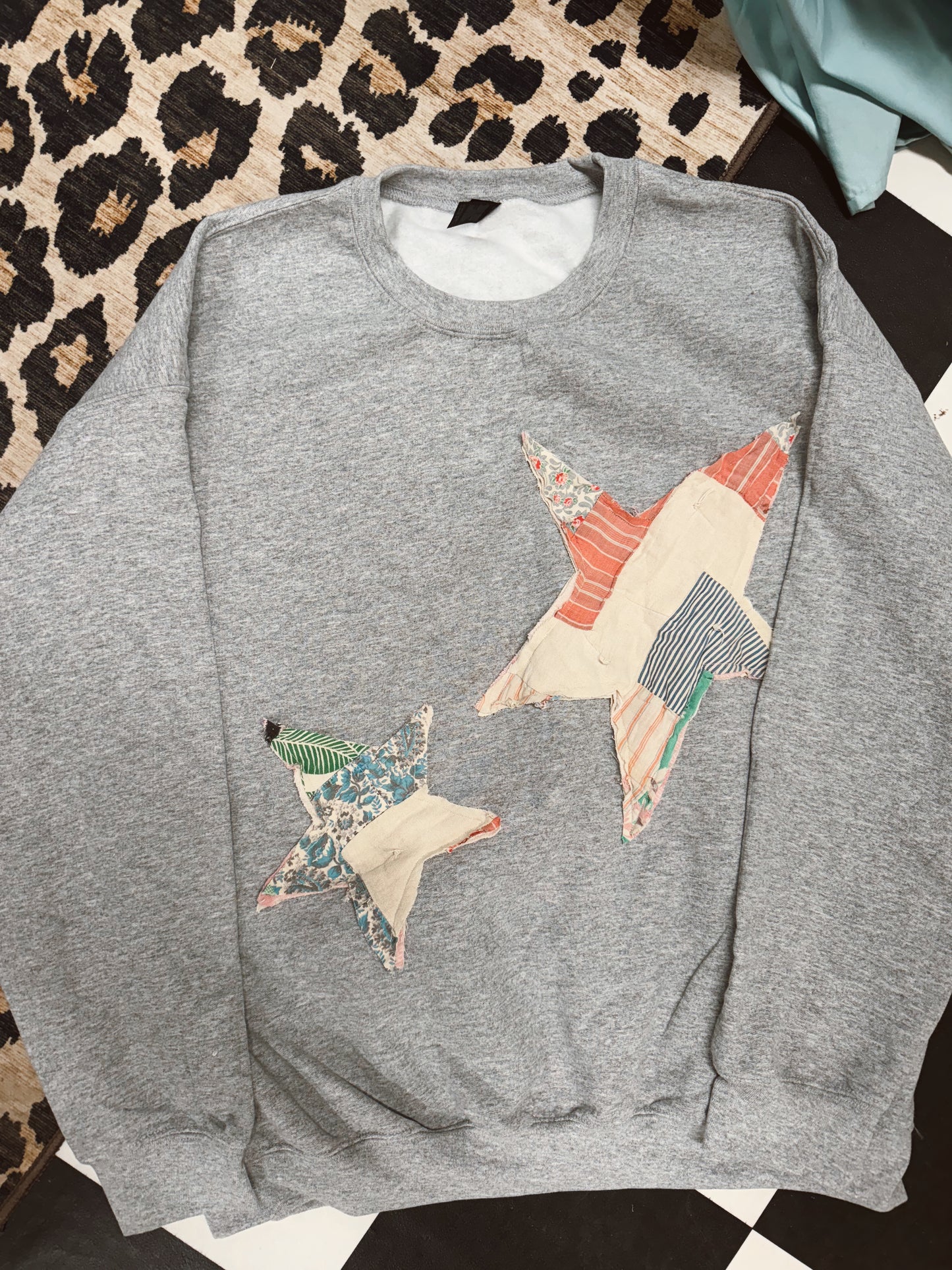 Granny’s Double Trouble Stars Quilted Crew