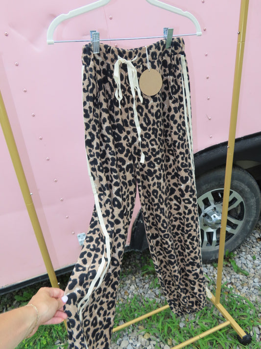 Leopard Bow Joggers