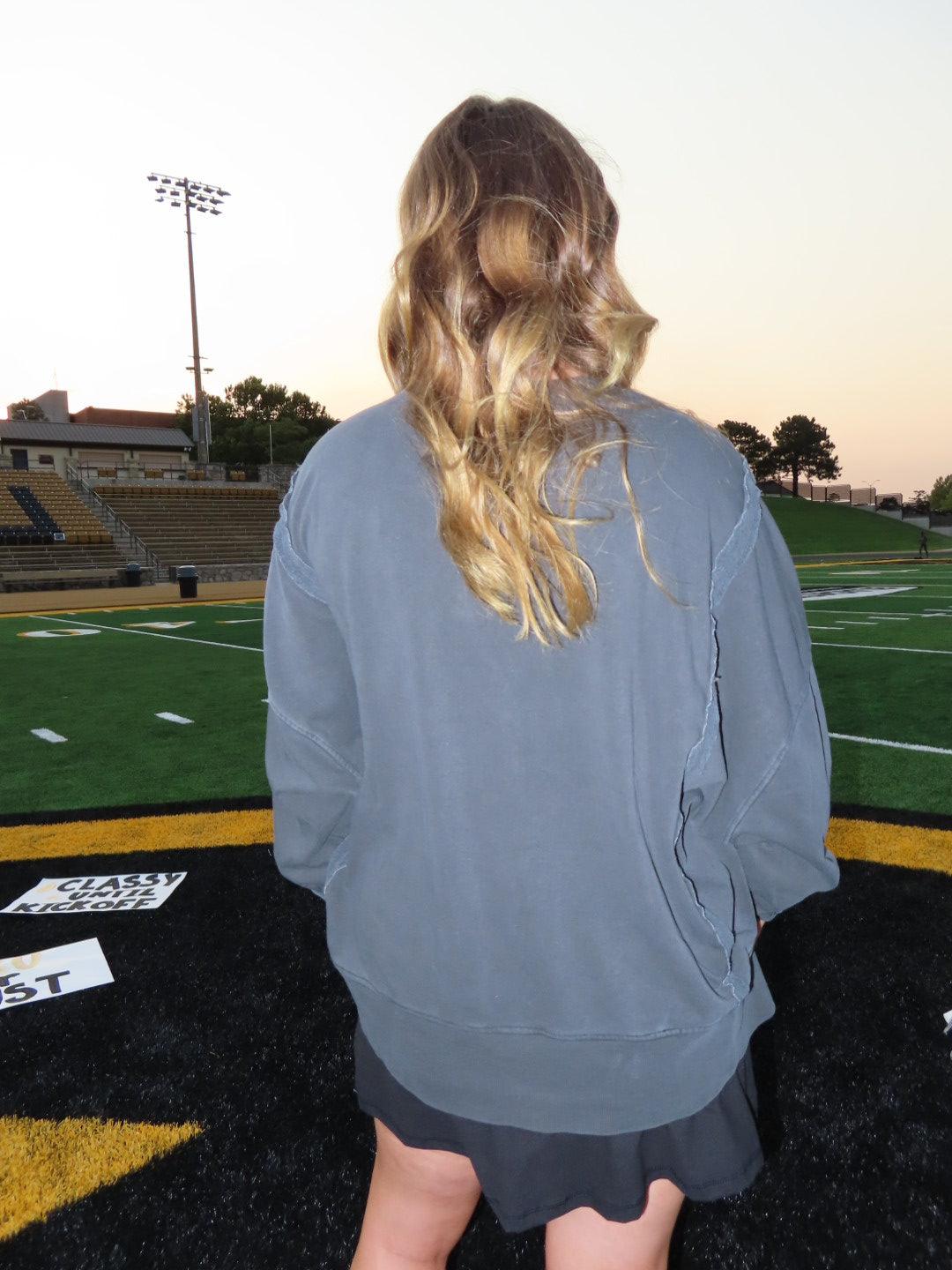 Casey Crewneck-black