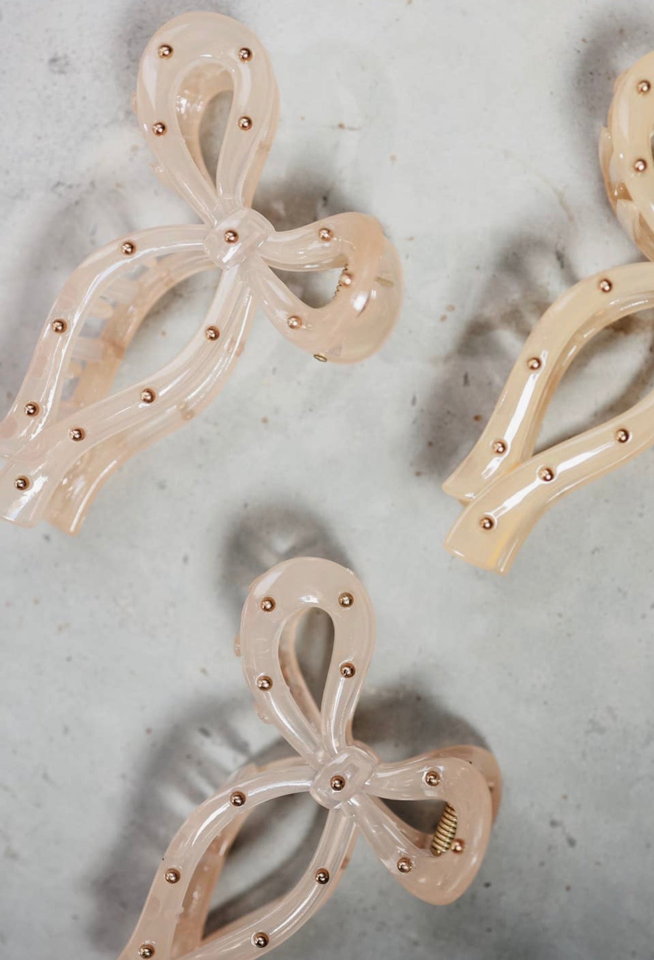Studded Bow Clip-Ivory