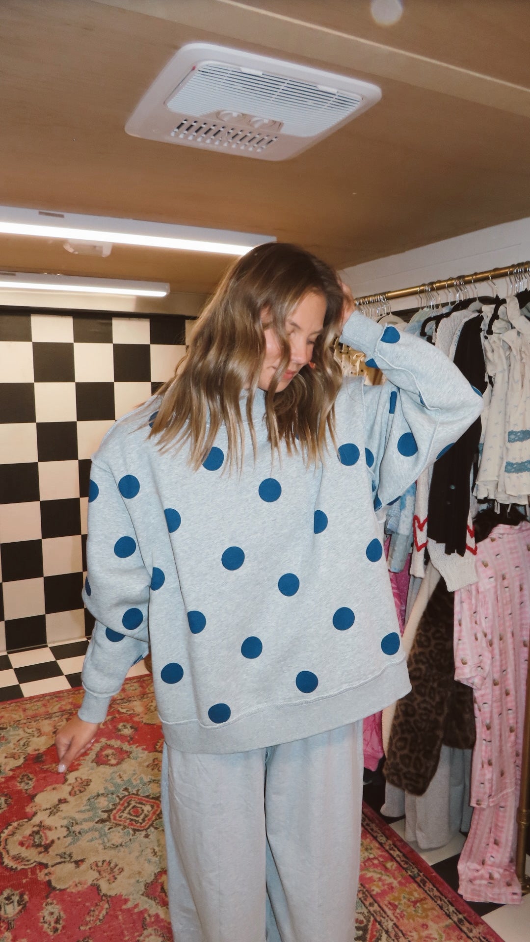 WRSHP 2-SIDED MOCK SWEATSHIRT