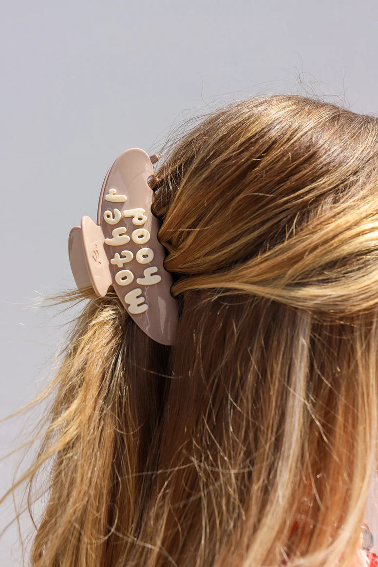 MOTHERHOOD CLAW CLIP- neutral