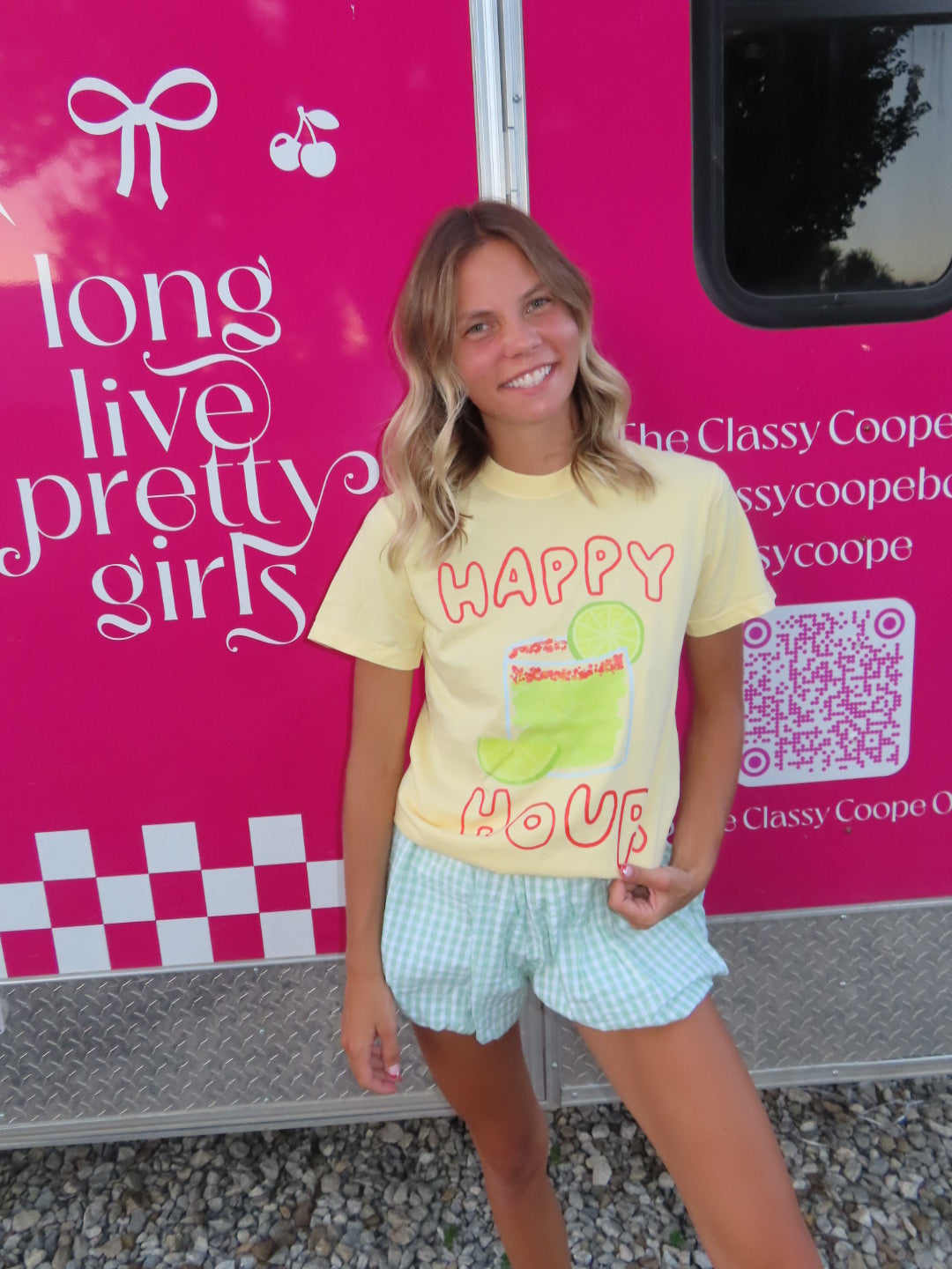 HAPPY HOUR GRAPHIC TEE - BUTTER YELLOW