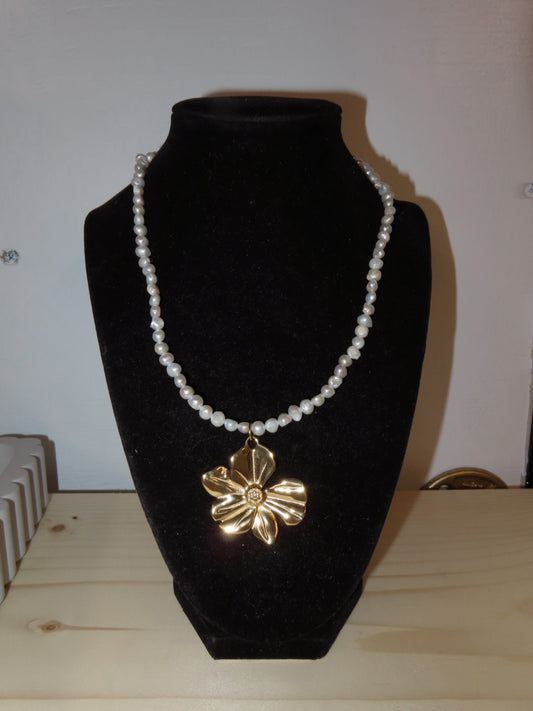 Pearl Garden Necklace