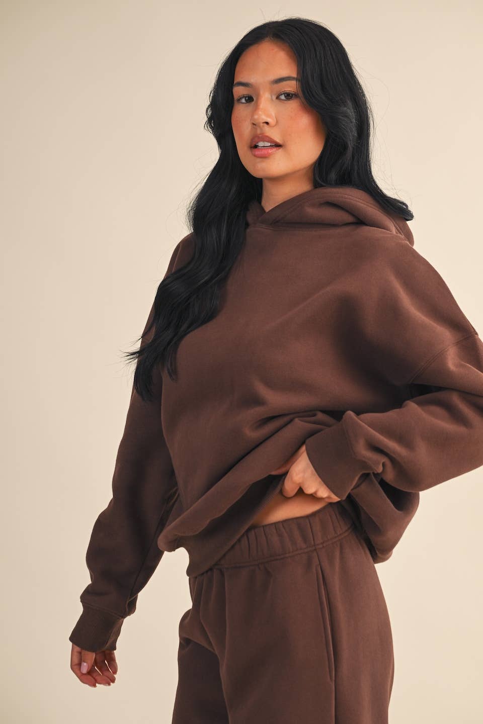 Cozy Fleece Oversized Pullover Hoodie: Chocolate