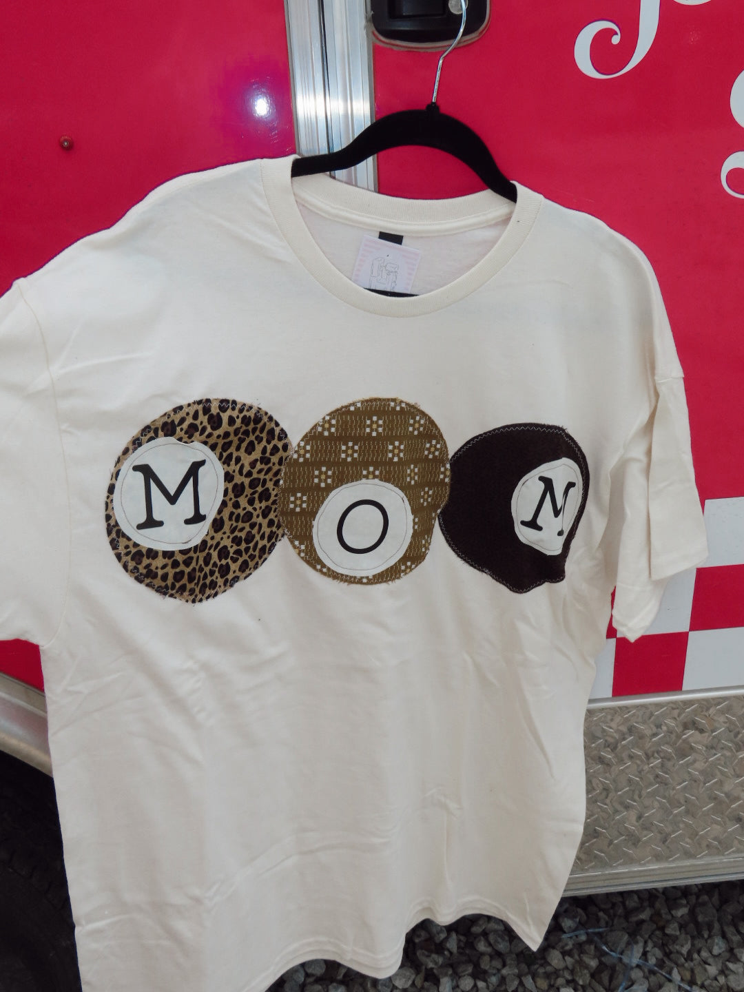 Mom 8ball Quilted Graphic Tee-XL