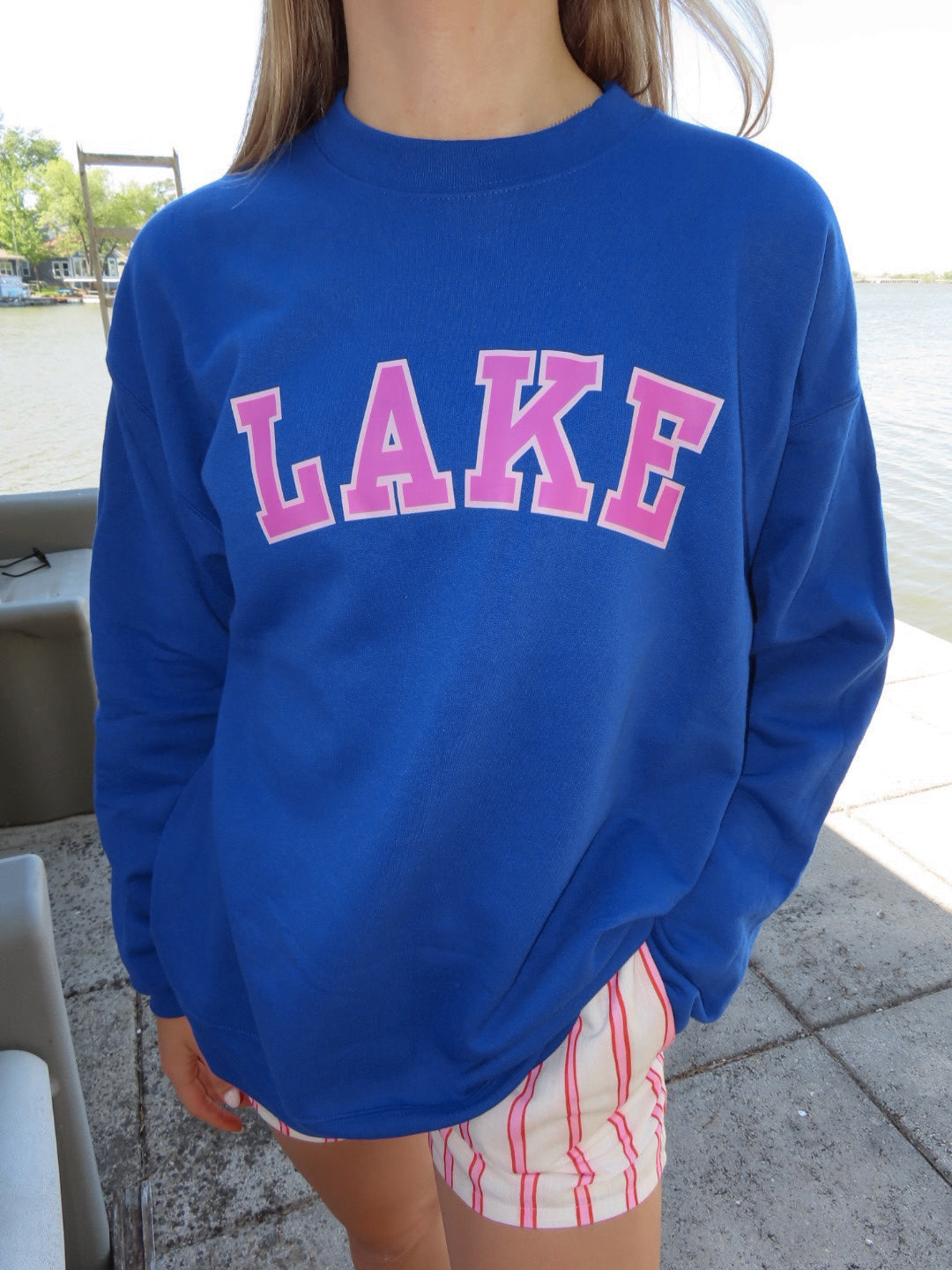 LAKE Crewneck-blue