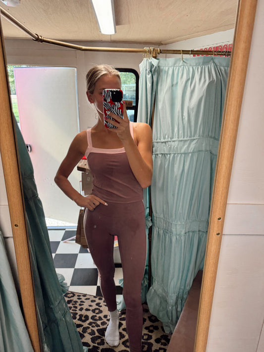 Mauve workout leggings